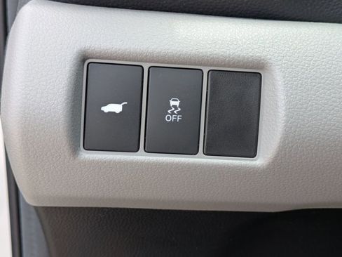 Used 2025 Honda Pilot EX-L image 12