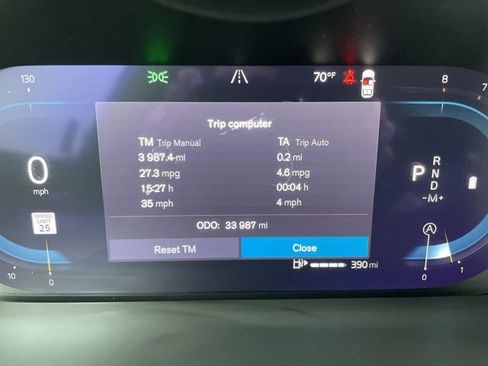 Used 2024 Volvo XC90 B5 Plus w/ Protection Package Premier image 17