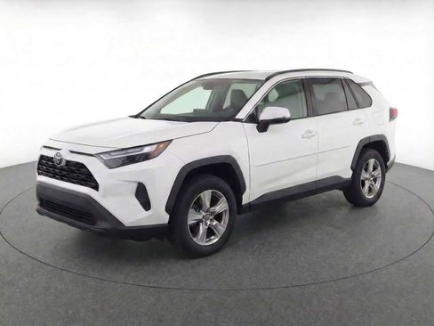 Used 2023 Toyota RAV4 XLE w/ Convenience Package image 1