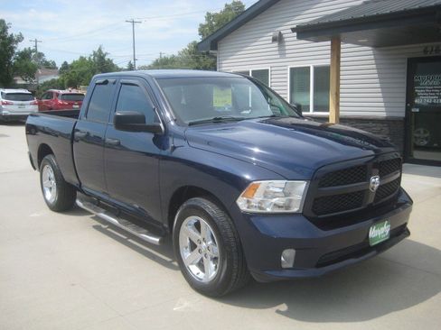 Used 2014 RAM 1500 Express image 2