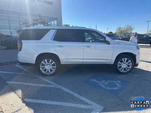 Used 2024 Chevrolet Tahoe High Country w/ Advanced Technology Package image 32