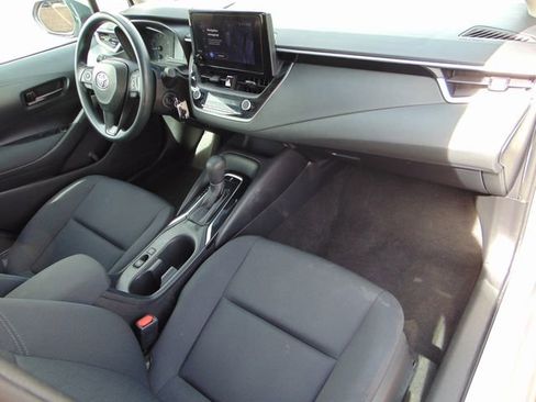 Used 2024 Toyota Corolla LE FWD image 25