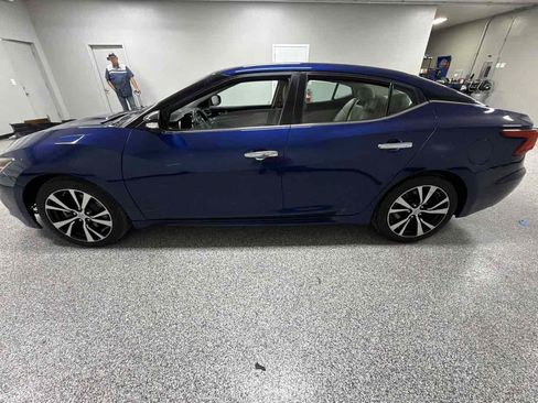 Used 2018 Nissan Maxima 3.5 SV FWD image 6