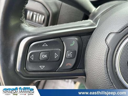 Used 2022 Jeep Gladiator Sport AWD/4WD image 25