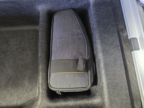 Used 2023 Rivian R1S Adventure Quad AWD/4WD image 32