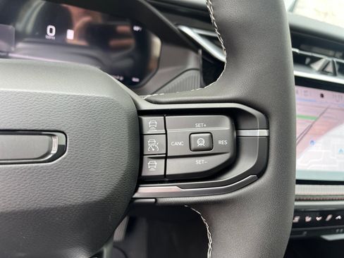 New 2026 Jeep Cherokee Overland AWD/4WD image 18