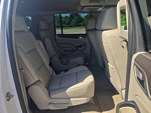 Used 2019 GMC Yukon XL Denali RWD image 20