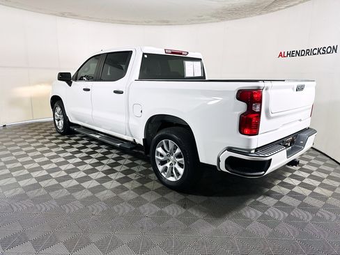 Used 2023 Chevrolet Silverado 1500 Custom image 5