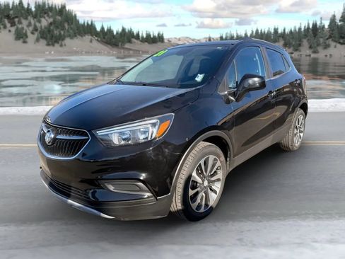 Used 2021 Buick Encore Preferred w/ Safety Package image 7