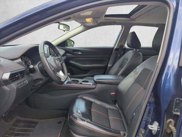 Used 2021 Nissan Altima 2.5 SR w/ SR Premium Package FWD image 16