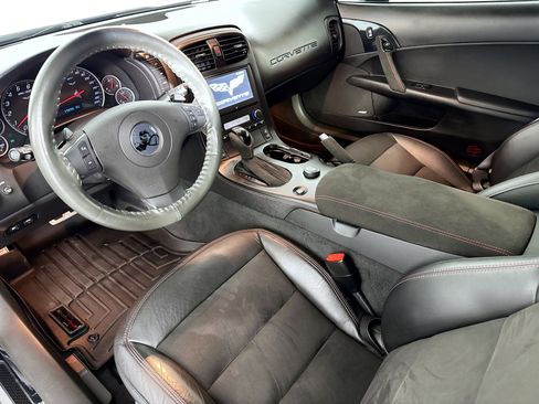 Used 2012 Chevrolet Corvette Grand Sport w/ 3LT Preferred Equipment Group image 5