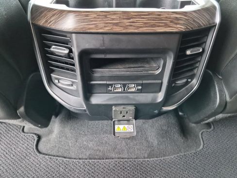 Certified 2019 RAM 1500 Laramie AWD/4WD image 36