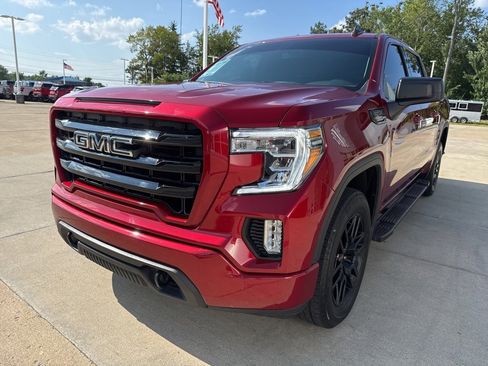 Used 2021 GMC Sierra 1500 Elevation w/ Preferred Package image 3