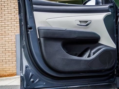Certified 2025 Hyundai Tucson SEL AWD/4WD image 30
