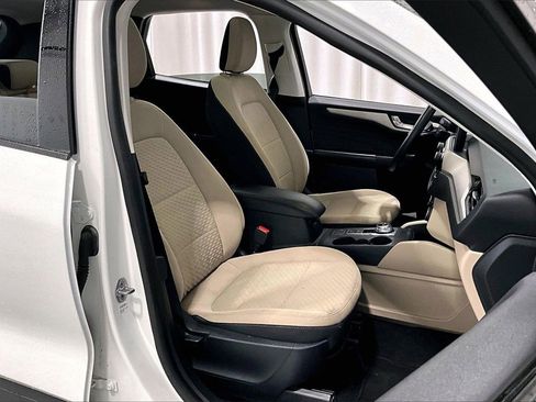 Used 2021 Ford Escape SE w/ Convenience Package image 16