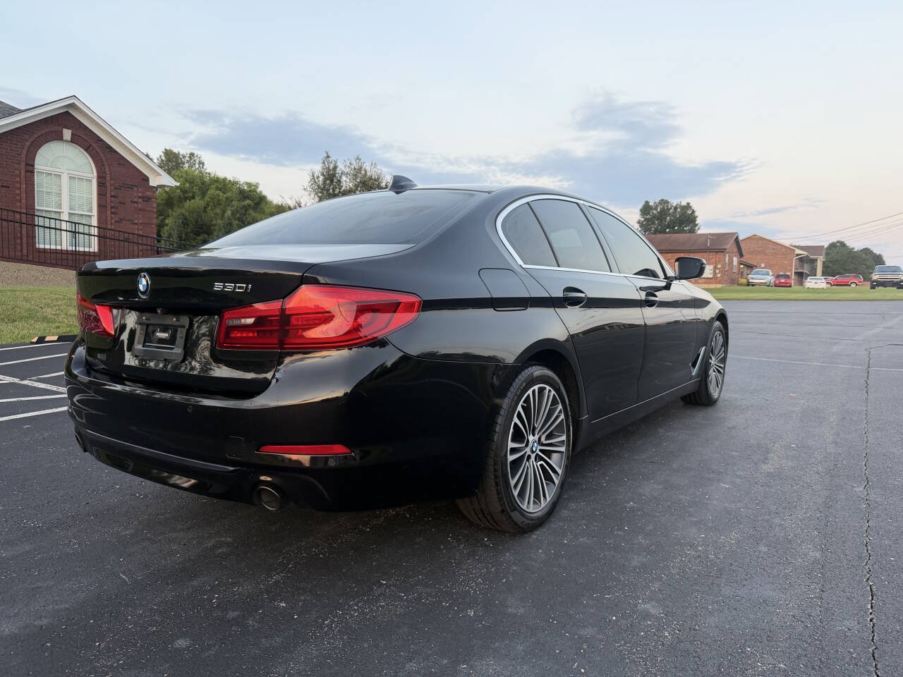 Used 2020 BMW 530i w/ Convenience Package RWD image 7