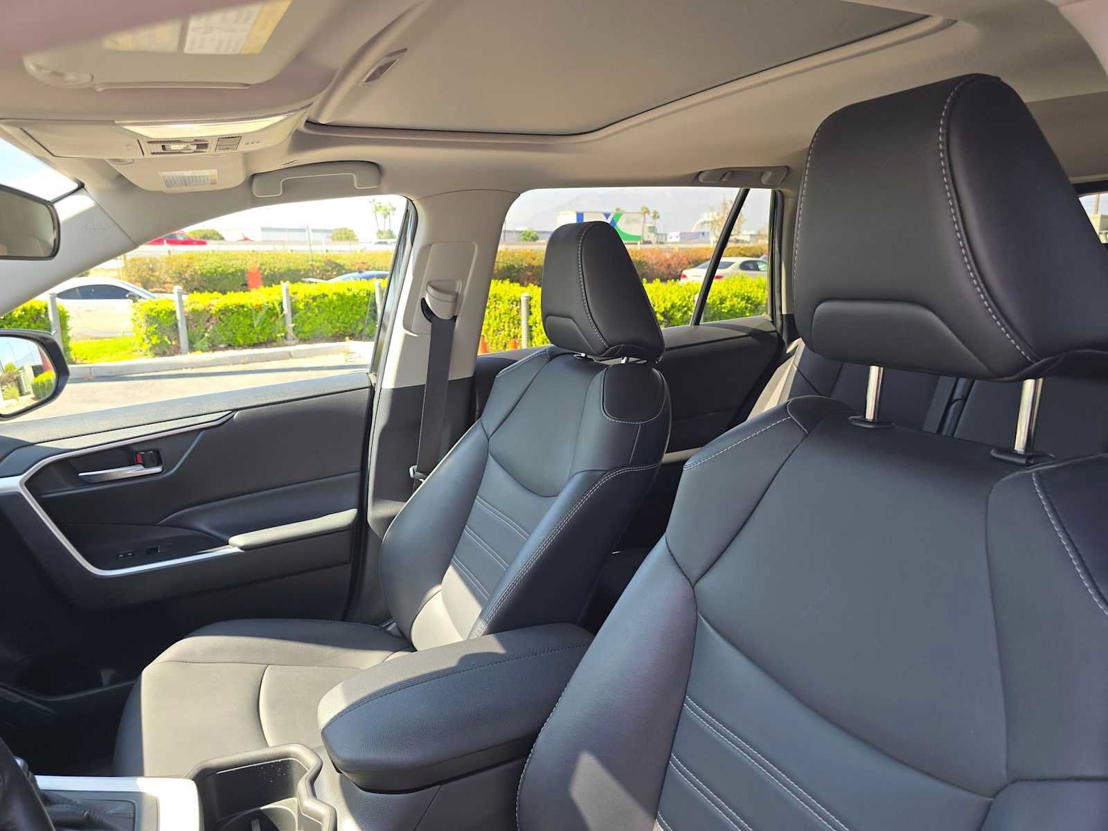 Certified 2024 Toyota RAV4 XLE Premium AWD/4WD image 21