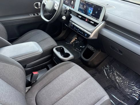 Used 2024 Hyundai Ioniq 5 SE RWD image 19