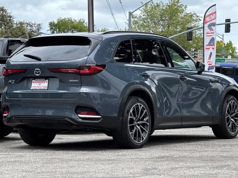 Used 2025 MAZDA CX-70 Plug-In Hybrid w/ Premium Plus AWD/4WD image 3
