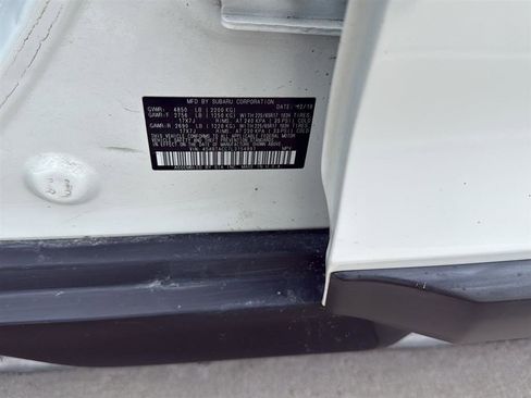 Used 2020 Subaru Outback Premium image 5