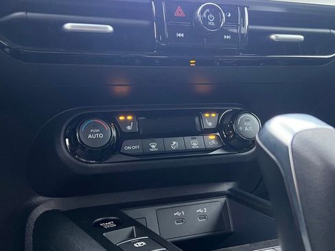 New 2026 Nissan Kicks SV w/ Cold Weather Package FWD image 25