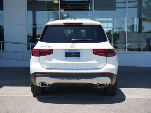 Used 2026 Mercedes-Benz GLB 250 image 7