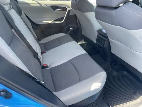 Used 2020 Toyota RAV4 XLE w/ Convenience Package AWD/4WD image 25