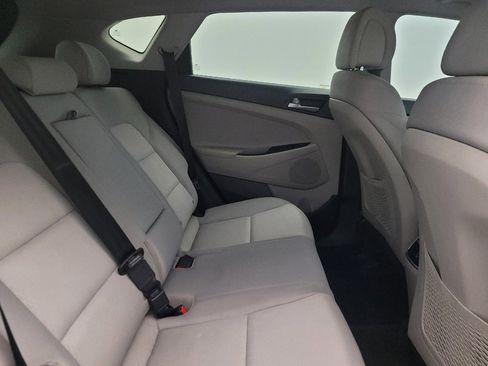 Used 2018 Hyundai Tucson Value w/ Cargo Package FWD image 19
