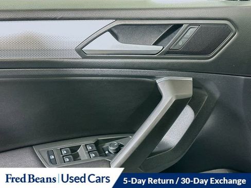 Used 2023 Volkswagen Tiguan S image 18