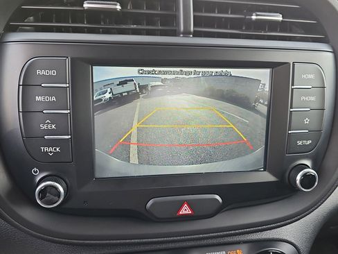 Used 2021 Kia Soul S FWD image 26