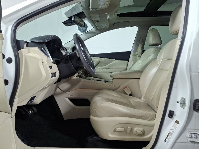 Used 2019 Nissan Murano SL w/ SL Technology Package AWD/4WD image 16