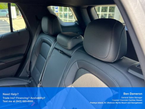 Used 2025 Chevrolet Equinox LT w/ Convenience Package II FWD image 17