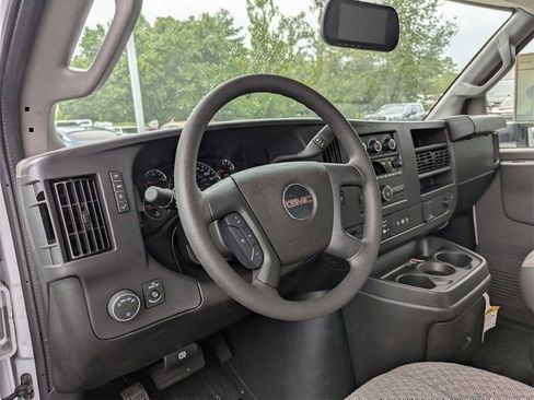 New 2025 GMC Savana 3500 Extended w/ Power Convenience Package RWD image 10