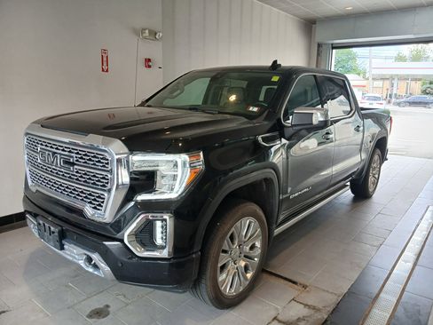 Used 2022 GMC Sierra 1500 Denali w/ Denali Premium Package AWD/4WD image 1