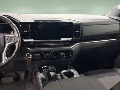 Used 2023 Chevrolet Silverado 1500 LT Trail Boss w/ Protection Package image 10