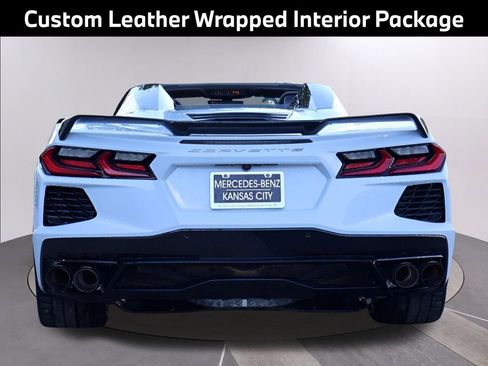 Used 2023 Chevrolet Corvette Stingray Premium Conv w/ Z51 Performance Package image 7