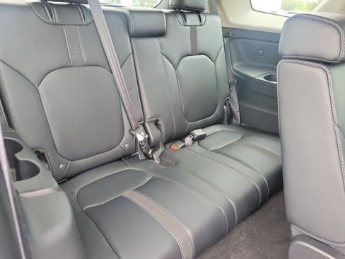 Certified 2025 Honda Pilot EX-L image 13