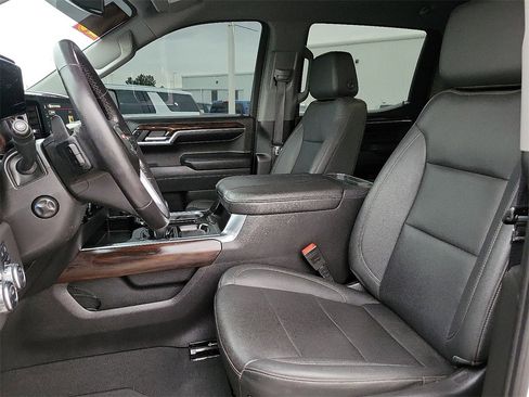 Used 2023 GMC Sierra 1500 SLT image 19