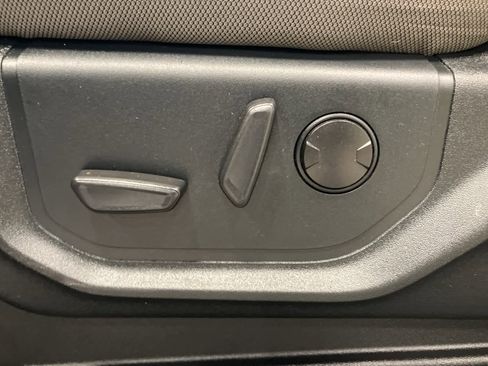 Used 2020 Ford F150 XLT w/ Equipment Group 302A Luxury image 12