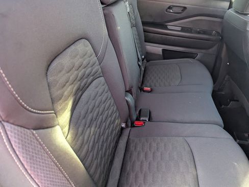 Certified 2024 Nissan Pathfinder S image 14