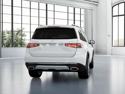 New 2026 Mercedes-Benz GLS 450 4MATIC image 23