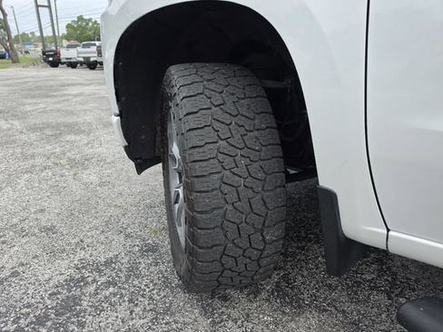 Used 2022 Chevrolet Silverado 1500 RST AWD/4WD image 38
