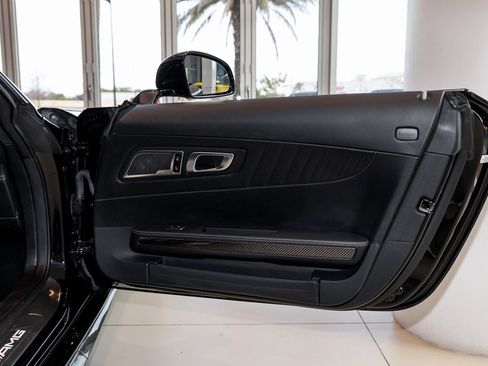 Used 2020 Mercedes-Benz AMG GT C image 34