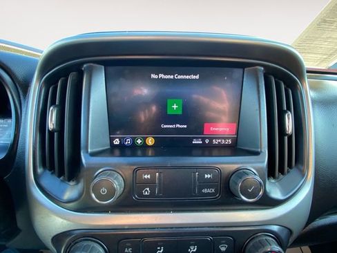 Used 2022 Chevrolet Colorado LT w/ Fleet Safety Package image 24