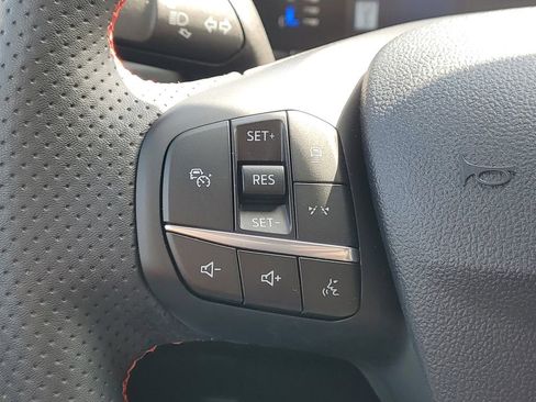 Used 2023 Ford Escape ST-Line w/ Tech Pack #1 image 8