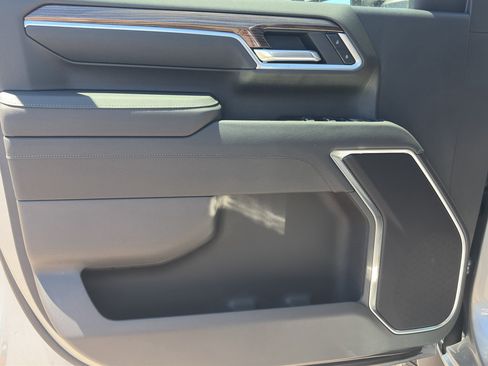 New 2026 Chevrolet Silverado 2500 LT w/ All Star Edition AWD/4WD image 9