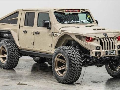 Used 2023 Jeep Gladiator Sport image 20