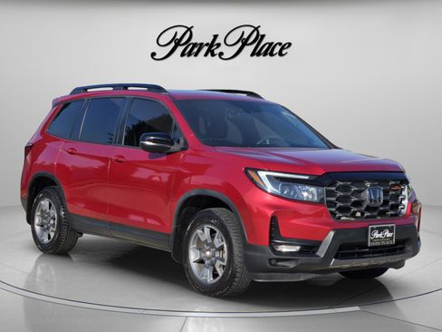 Used 2023 Honda Passport TrailSport image 5