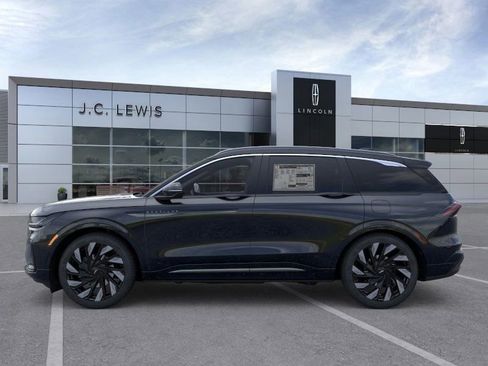 New 2026 Lincoln Nautilus Black Label w/ Jet Appearance Package image 4