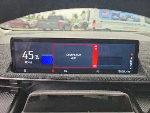 Used 2022 Ford Mustang Mach-E Premium image 17